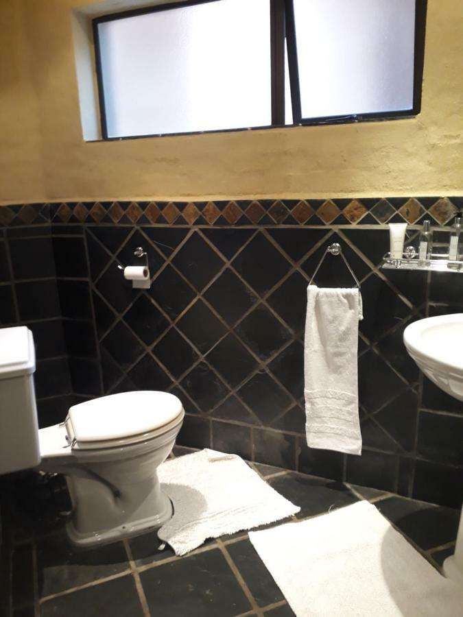 Studio@104 Apartment Mossel Bay Bagian luar foto